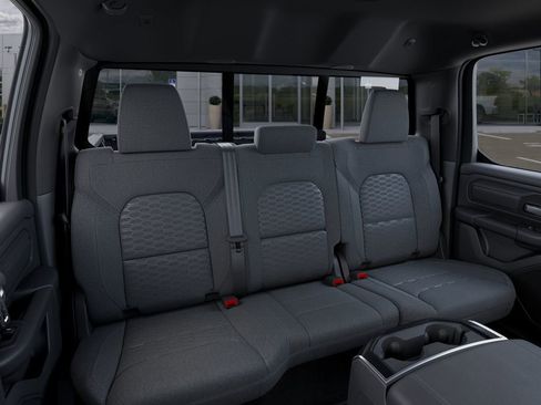 New 2026 RAM 1500 Express AWD/4WD image 16