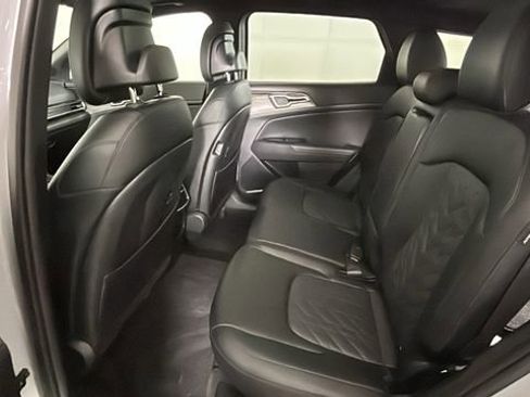 Used 2025 Kia Sportage X-Line w/ Premium Package AWD/4WD image 27