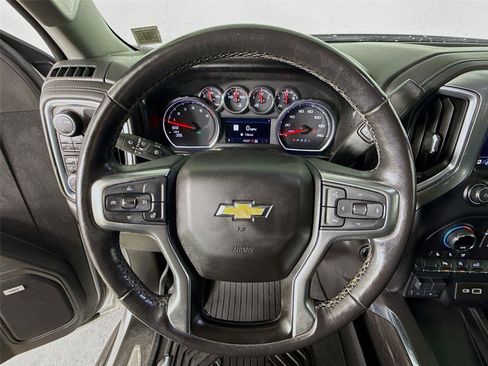 Used 2020 Chevrolet Silverado 1500 LTZ image 13
