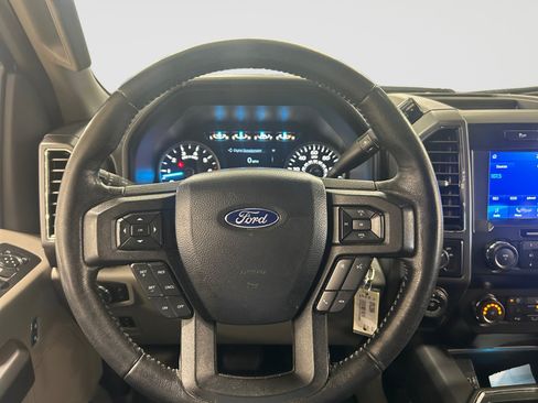 Used 2020 Ford F150 XLT w/ Equipment Group 302A Luxury RWD image 14