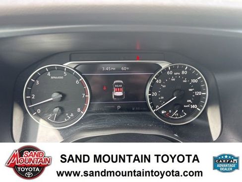 Used 2023 Nissan Rogue SV FWD image 16