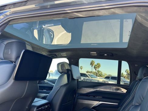 New 2025 Cadillac Escalade IQ Sport 2 image 29