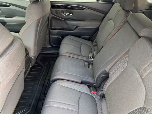 New 2026 Honda Pilot Sport image 4