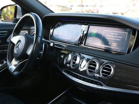 Used 2017 Mercedes-Benz S 63 AMG 4MATIC Sedan image 26