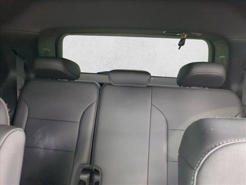 Used 2025 Buick Enclave Preferred FWD image 19