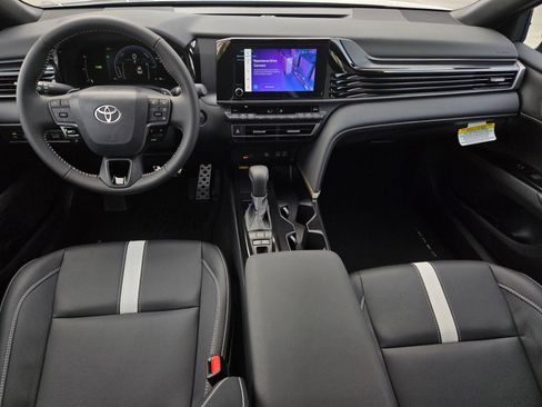 Certified 2026 Toyota Camry SE FWD image 13