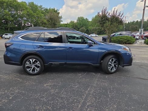 Used 2020 Subaru Outback Limited AWD/4WD image 2