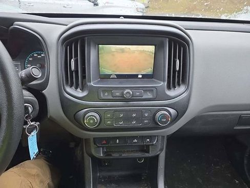 Used 2020 Chevrolet Colorado W/T w/ WT Convenience Package image 8