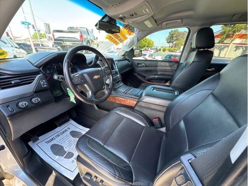 Used 2018 Chevrolet Tahoe Premier AWD/4WD image 17