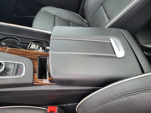 Certified 2023 Cadillac Escalade Premium Luxury RWD image 29