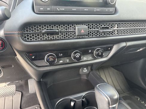 Certified 2023 Honda HR-V Sport image 32