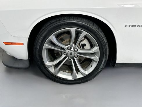 Used 2022 Dodge Challenger R/T RWD image 28
