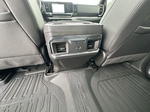 Used 2025 GMC Sierra 1500 Elevation w/ Elevation Premium Package image 22