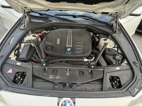 Used 2014 BMW 535d xDrive image 16