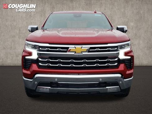 New 2026 Chevrolet Silverado 1500 LTZ w/ LTZ Premium Package AWD/4WD image 8