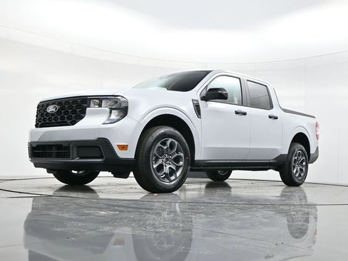 New 2025 Ford Maverick XLT w/ XLT Luxury Package image 45