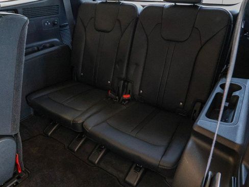 Used 2025 Kia Sorento S w/ Panoramic Sunroof Package FWD image 29