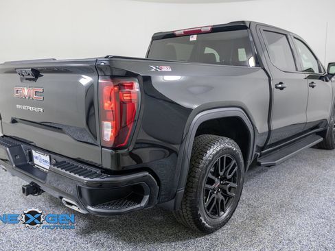 Used 2024 GMC Sierra 1500 Elevation w/ X31 Off-Road Package AWD/4WD image 7