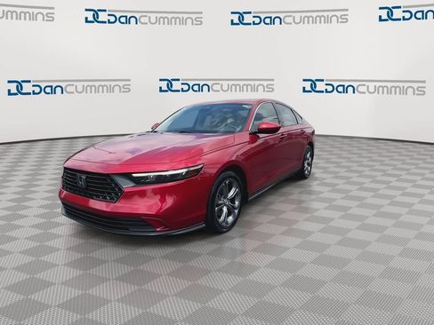 Used 2024 Honda Accord EX image 4