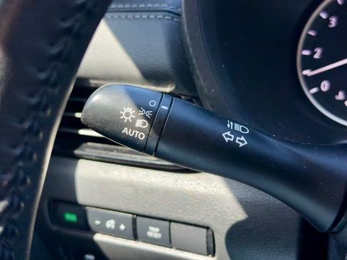 Used 2021 Nissan Sentra SV FWD image 24