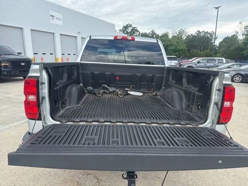 Used 2018 Chevrolet Silverado 1500 LT RWD image 31