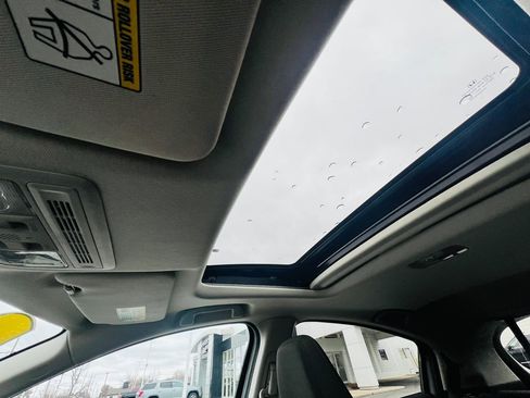 Used 2022 Honda HR-V EX image 28