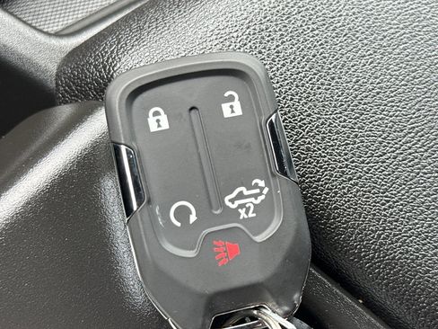 Used 2021 Chevrolet Silverado 1500 RST image 37