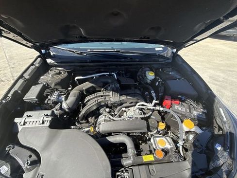 Certified 2025 Subaru Outback Premium image 24