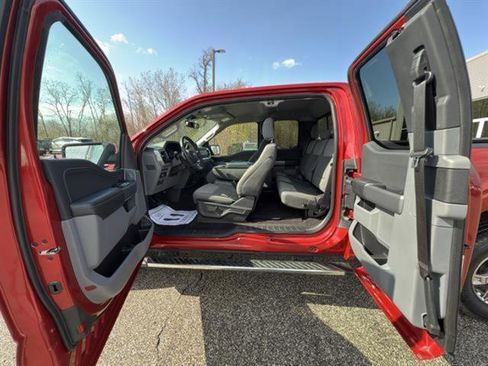 Certified 2022 Ford F150 XLT w/ Equipment Group 302A High image 16