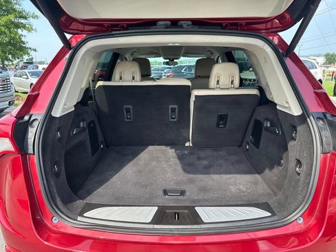 Used 2019 Buick Envision Essence FWD image 23