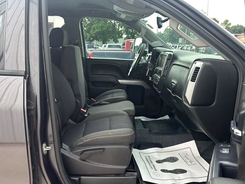 Used 2015 Chevrolet Silverado 2500 LT w/ LT Convenience Package AWD/4WD image 16