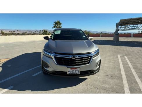 Used 2024 Chevrolet Equinox LS image 3