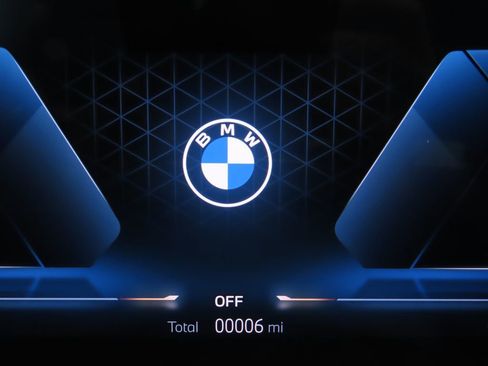 Used 2025 BMW X3 xDrive30i w/ Premium Package image 33