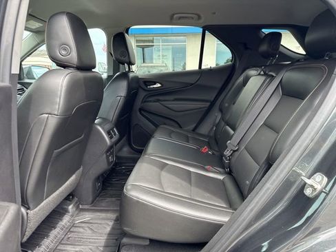 Used 2019 Chevrolet Equinox Premier FWD image 12