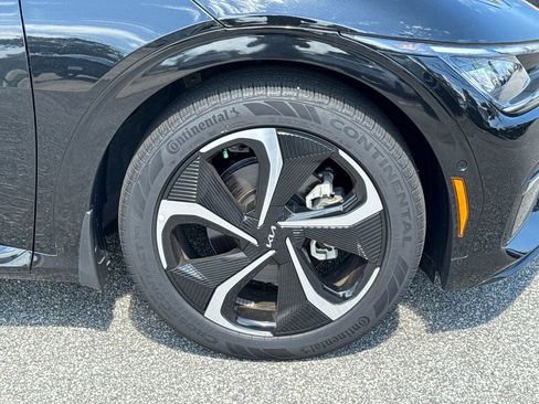 New 2024 Kia EV6 GT-Line w/ GT-Line White Seat Package AWD/4WD image 12