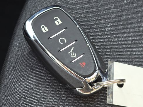 Used 2023 Chevrolet Equinox LT FWD image 35