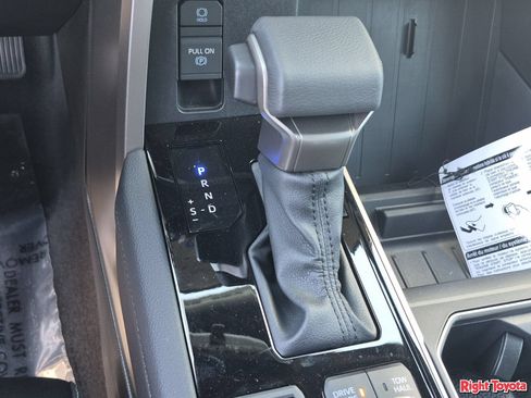 New 2026 Toyota Tundra Limited AWD/4WD image 26