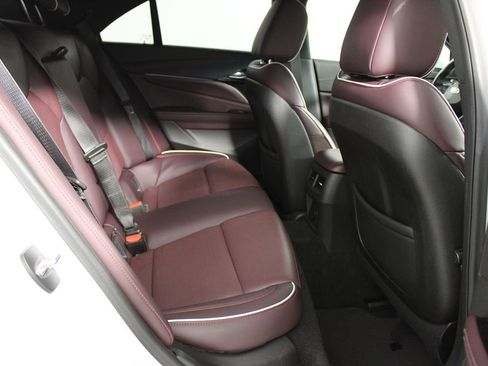 Used 2020 Cadillac CT4 V w/ Climate Package RWD image 37