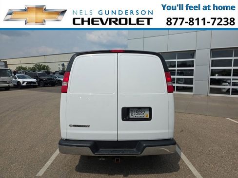 Used 2019 Chevrolet Express 3500 Extended w/ Driver Convenience Package image 6