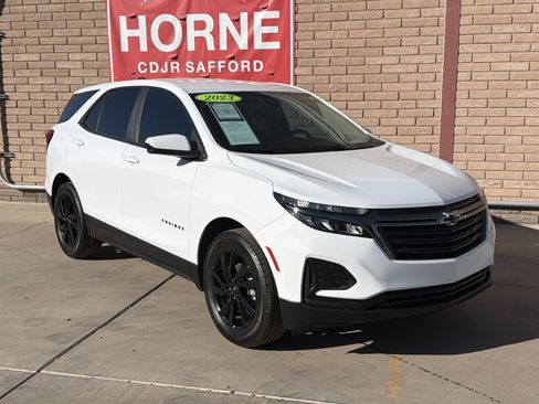 Used 2023 Chevrolet Equinox LS w/ LS Convenience Package image 6