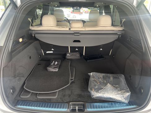 Certified 2025 Mercedes-Benz GLE 450e 4MATIC image 14