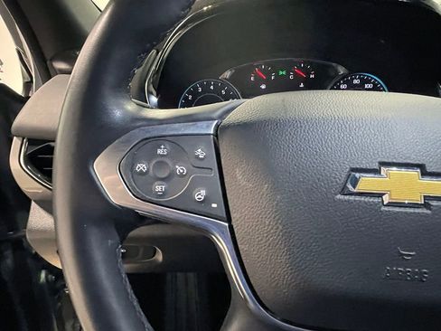 Used 2023 Chevrolet Traverse LT AWD/4WD image 37