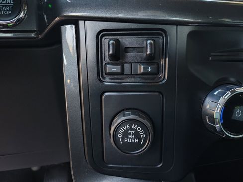 Used 2023 Ford F150 XLT w/ Equipment Group 302A High image 32