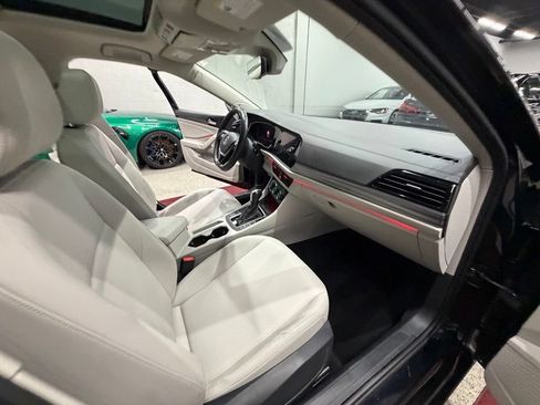 Used 2020 Volkswagen Jetta SEL FWD image 36