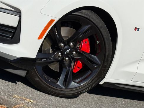 Used 2024 Chevrolet Camaro SS image 5