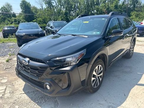 Certified 2025 Subaru Outback Premium w/ Popular Package #1A AWD/4WD image 9