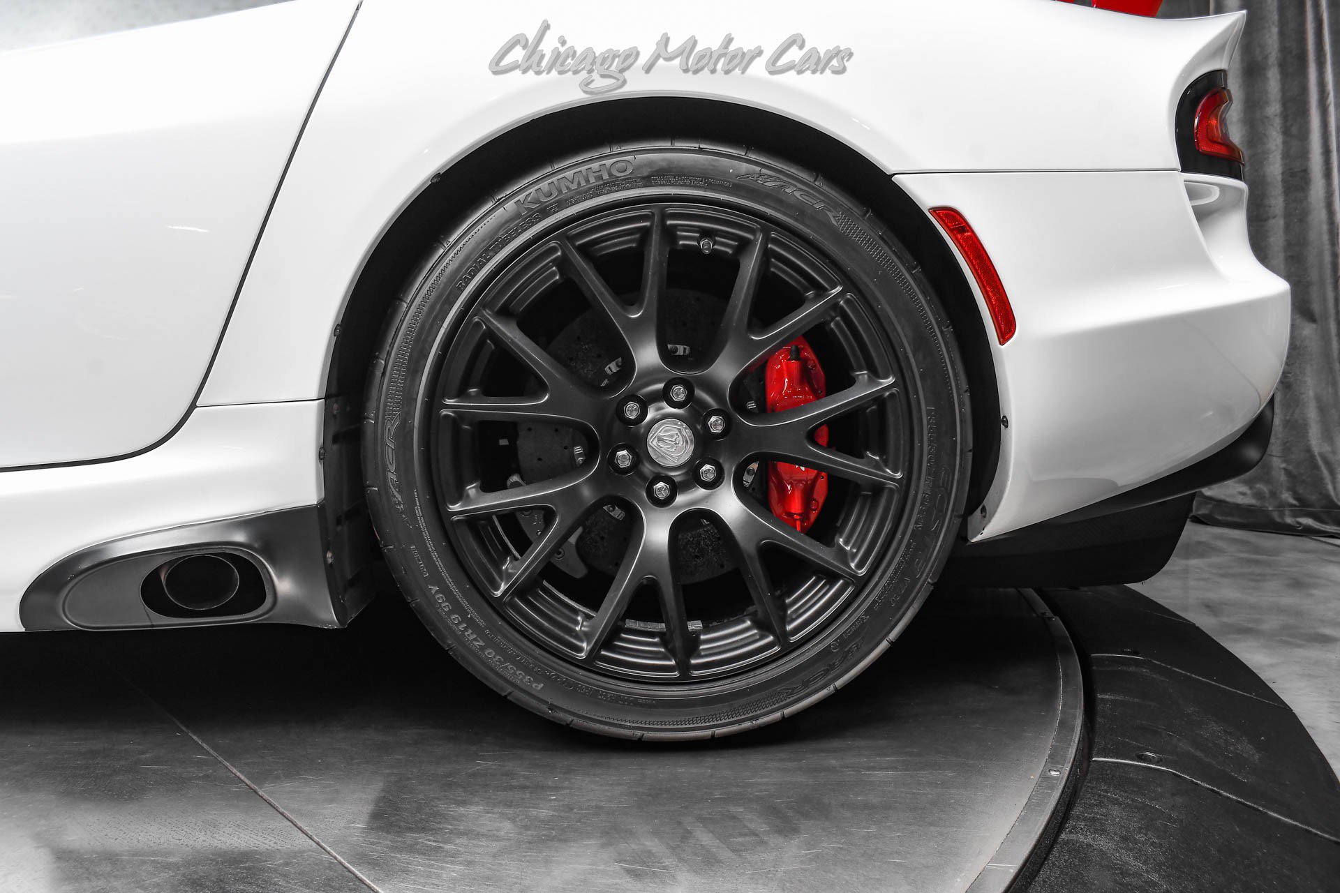 Used 2016 Dodge Viper ACR w/ Extreme Aero Package RWD image 46