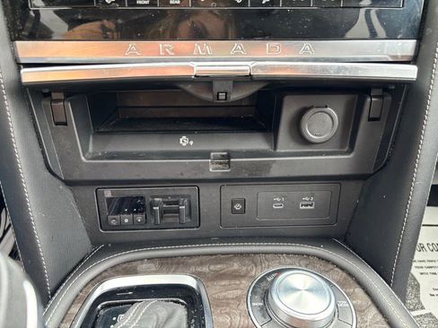 Used 2023 Nissan Armada Platinum w/ Captain's Chairs Package AWD/4WD image 16