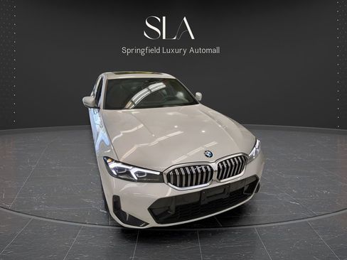 Used 2026 BMW 330i xDrive Sedan AWD/4WD image 2