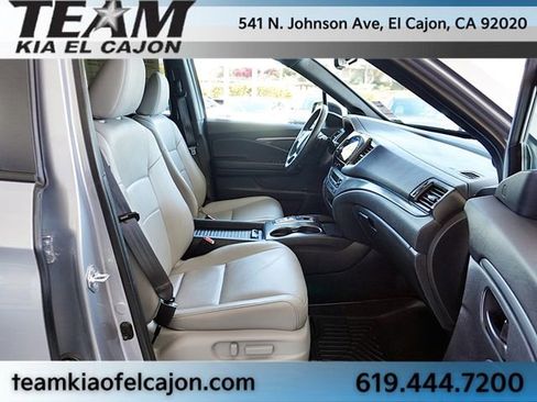 Used 2023 Honda Passport EX-L image 11